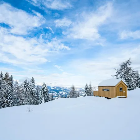 Ferienhaus3 In Seenaehe, Ideal Fuer 2-6 Personen, Voll Ausgestattete 85m2 ,2 Baeder Döbriach