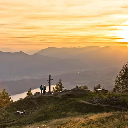 Ferienhaus 3traumhaftes In Bester Lage Döbriach