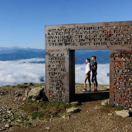 Feriehus 3traumhaftes In Bester Lage Döbriach