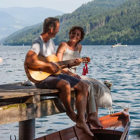 3traumhaftes In Bester Lage * Döbriach