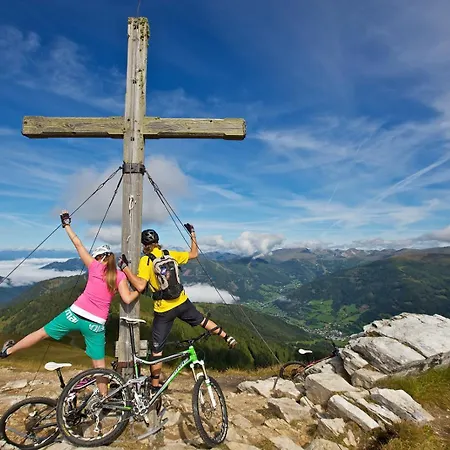 3traumhaftes In Bester Lage * Döbriach