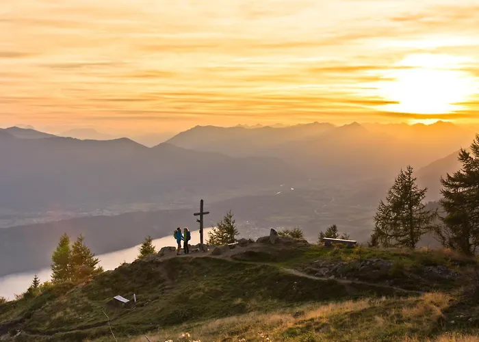 Dom wakacyjny Ferienhaus3 In Seenaehe, Ideal Fuer 2-6 Personen, Voll Ausgestattete 85m2 ,2 Baeder Döbriach